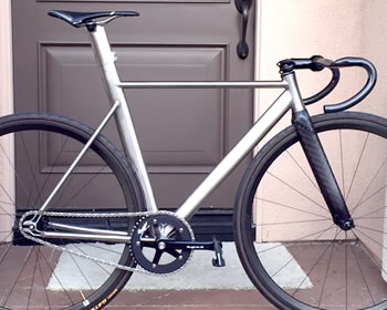 aerodynamic titanium track bike